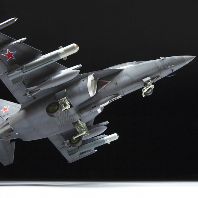 Avion Bombardier léger russe YAK-130 "MITTEN" - ZVEZDA 4818 - 1/48