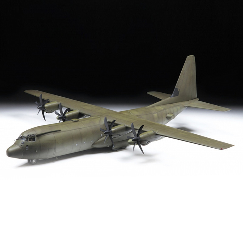 Avion de transport lourd C-130J-30 - ZVEZDA 7324 - 1/72