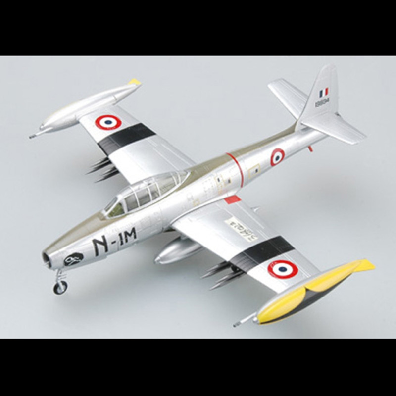 Avion F-84G Thunderjet  - 1/72 - EASY MODEL 36802