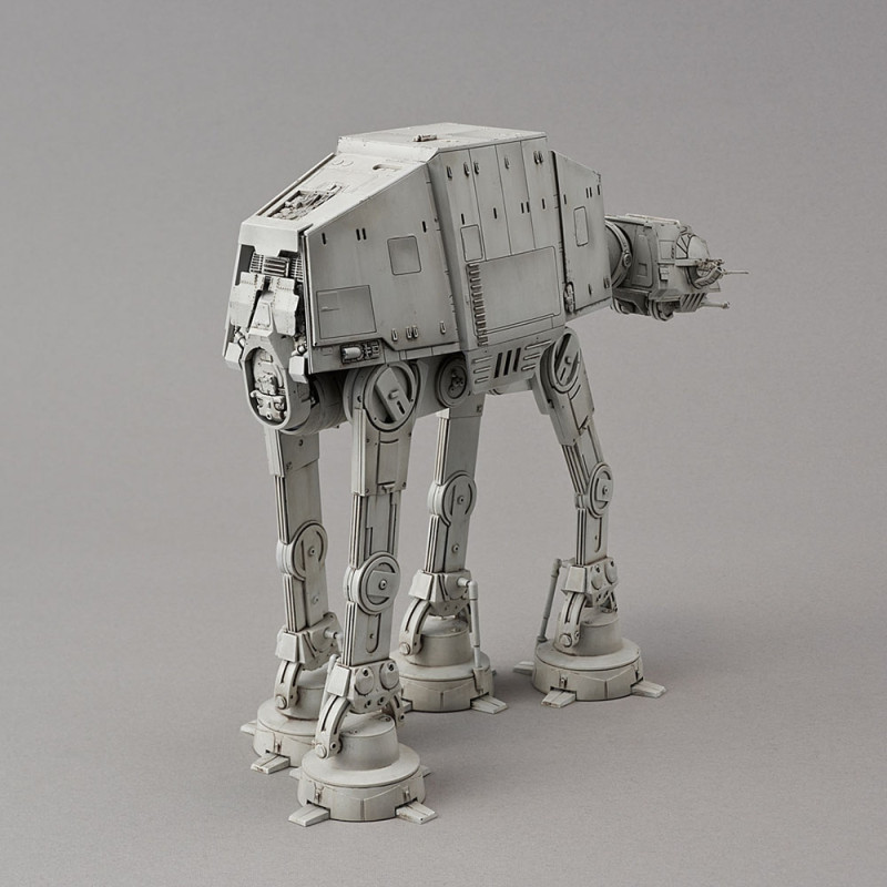 AT-AT - Ban Dai - REVELL 01205 - 1/144