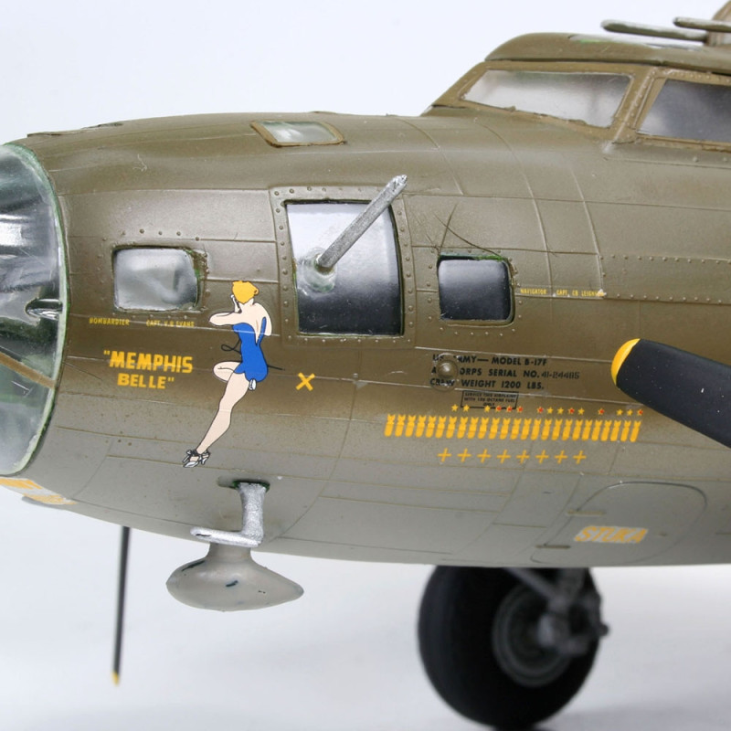 Avion, B-17 F "Memphis Belle" - REVELL 4297 - 1/48