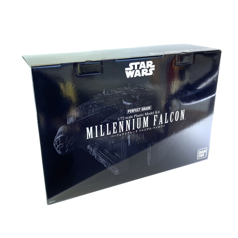 Faucon Millenium "Perfect Grade" - Ban Dai - REVELL 01206 - 1/72