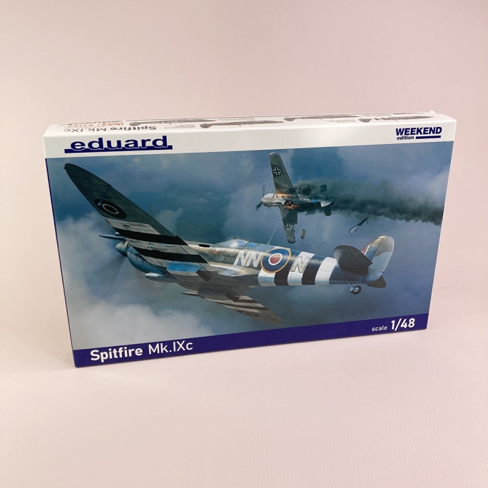 Avion Spitfire Mk. IXc - EDUARD 84183 - 1/48