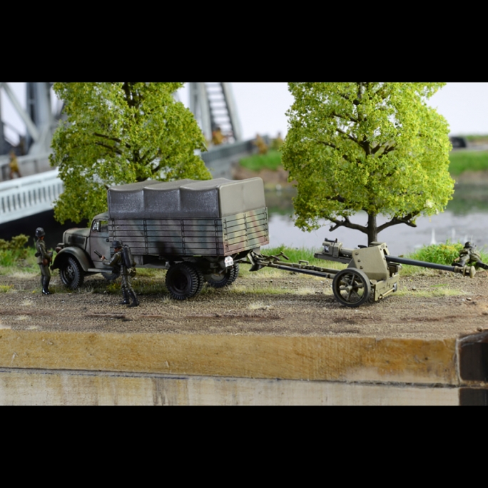 Scène "D-Day" Pegasus Bridge, Assaut aéroporté - ITALERI 6194 - 1/72