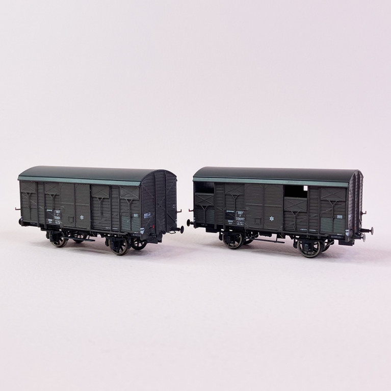 2 wagons couverts primeur ex-20T PLM, Sncf, Ep IIIb - REE WB739 - HO 1/87 2 wagons couverts primeur ex-20T PLM, Sncf, Ep IIIb - REE WB739 - HO 1/87