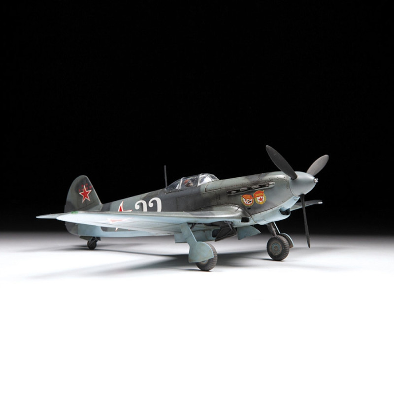 Chasseur soviétique YAK-9D - ZVEZDA 4815 - 1/48