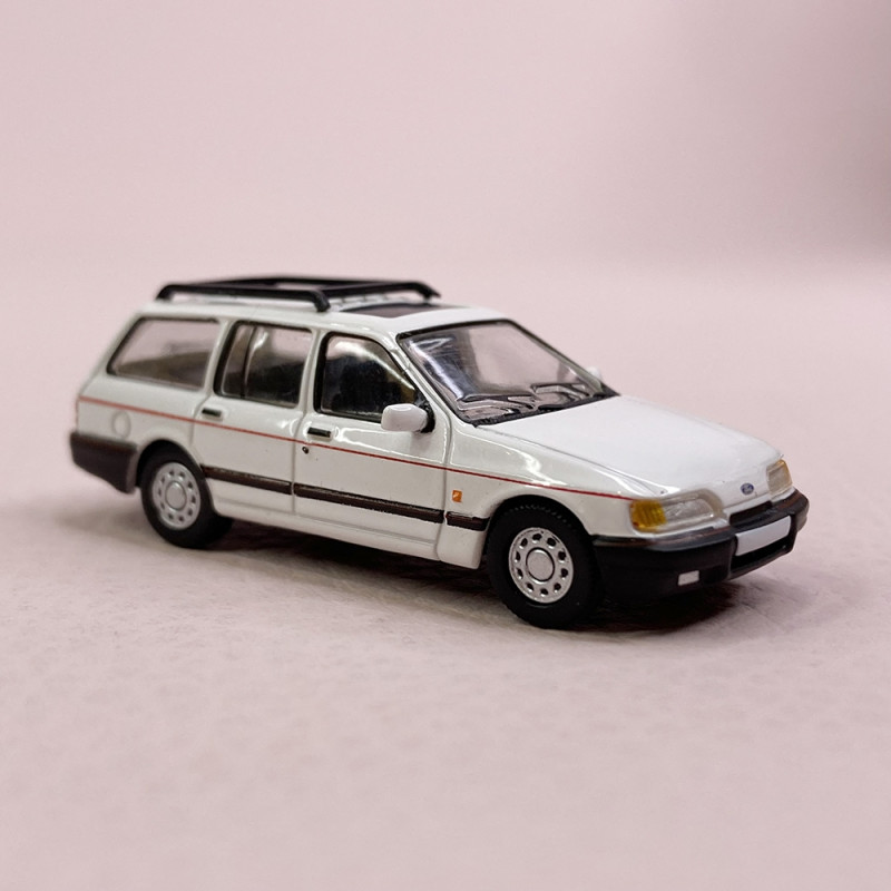 Ford Sierra Break Blanc - PCX870282 - HO 1/87