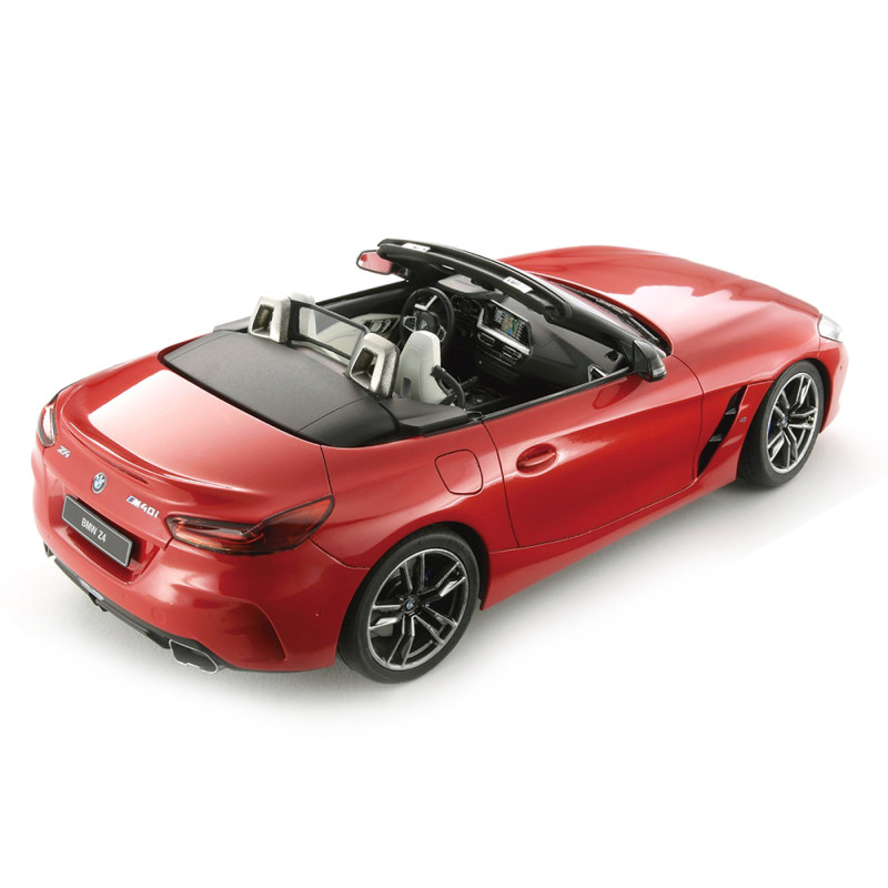 BMW Z4 M40i - MENG CS005 - 1/24