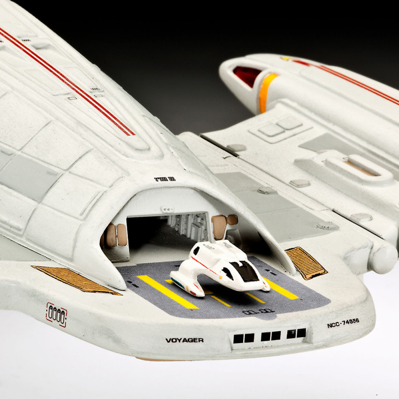 Star Trek, USS Voyager NCC 74656 - REVELL 4992 - 1/670