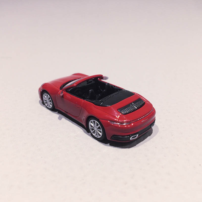 Porsche 992 Carrera 4S Cabriolet Rouge, 2019 - MINICHAMPS 870 068332 - 1/87