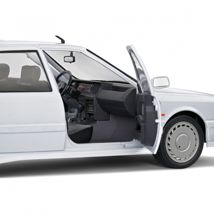 Renault 21 Turbo Ph 1, 1988, Blanc Glacier - SOLIDO S1807705 - 1/18