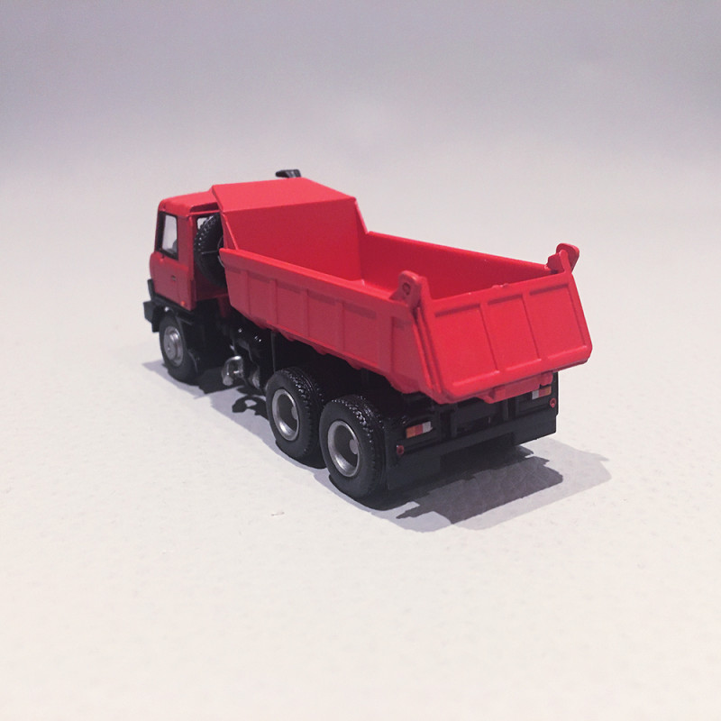 Camion-Benne Tatra 815 Kipper, Rouge - BREKINA 71903 - 1/87