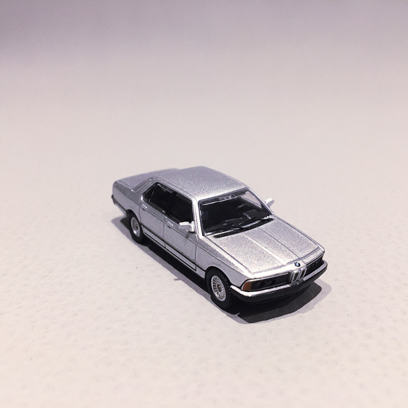 BMW Série 7, 1977, Argent - MINICHAMPS 870 020401 - 1/87