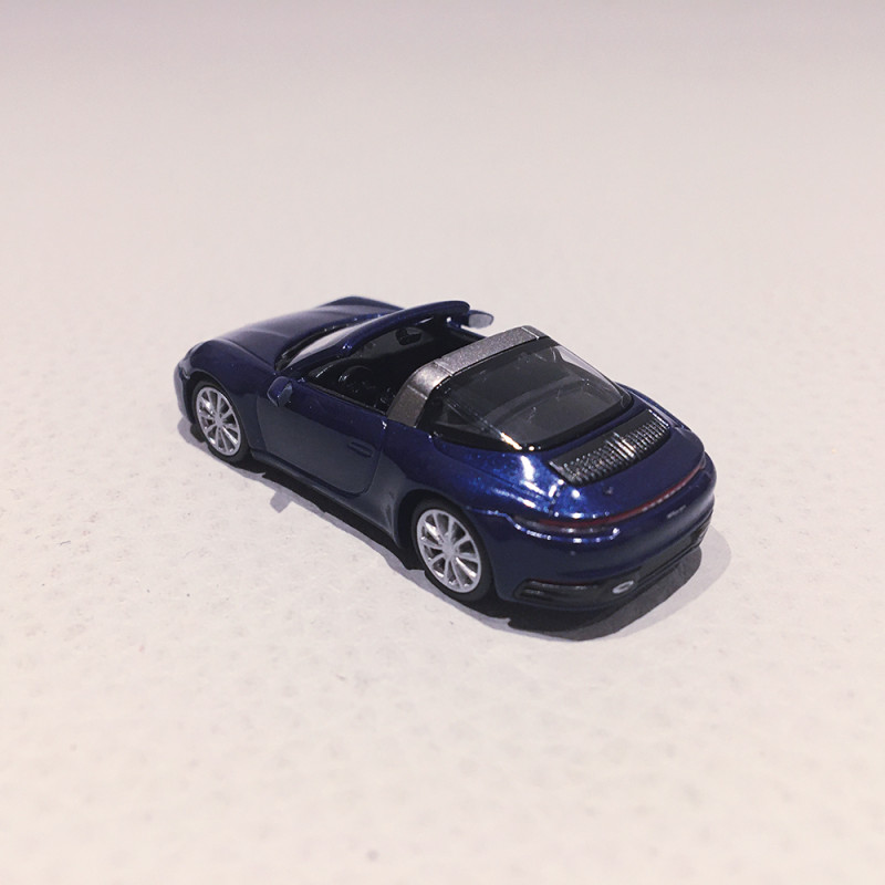 Porsche 911 (992) Targa 4S, 2020, Bleu métal - MINICHAMPS 870 069060 - 1/87