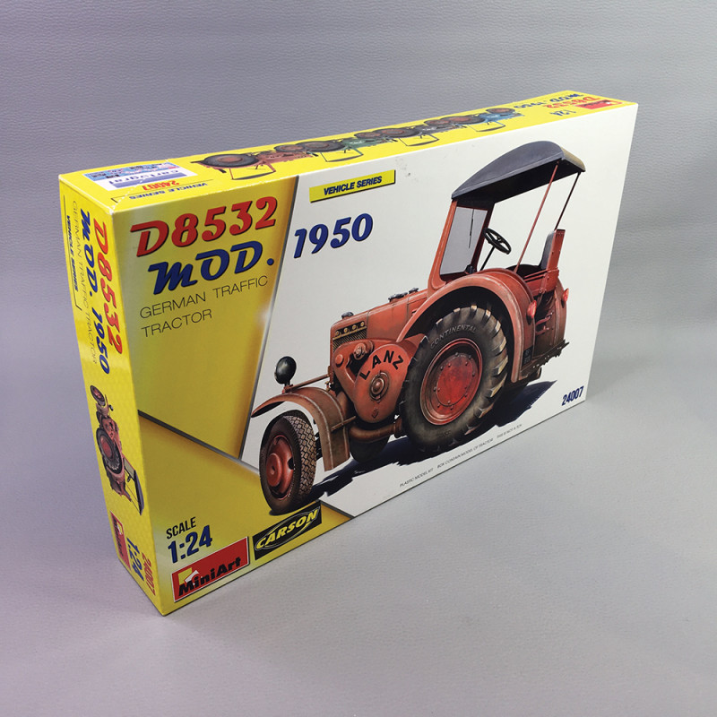 Tracteur Allemand D8532 MOD.1950 - MINIART 24007 - 1/24