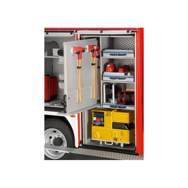 Camion de Pompiers Schlingmann HLF 20 VARUS 4x4 - REVELL 7452 - 1/24