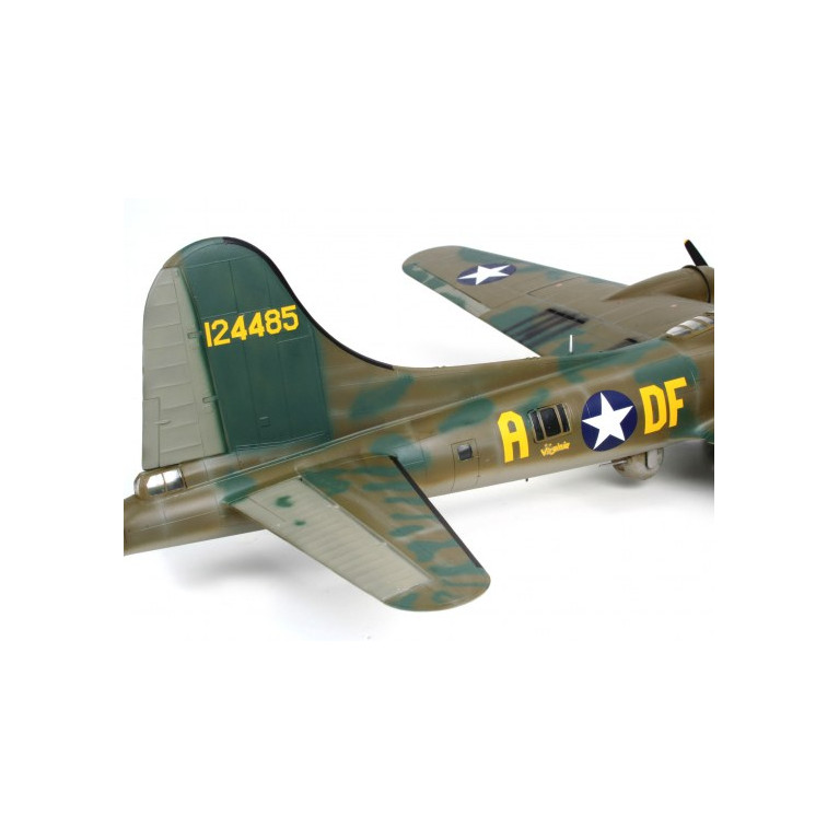 Avion, B-17 F "Memphis Belle" - REVELL 4297 - 1/48