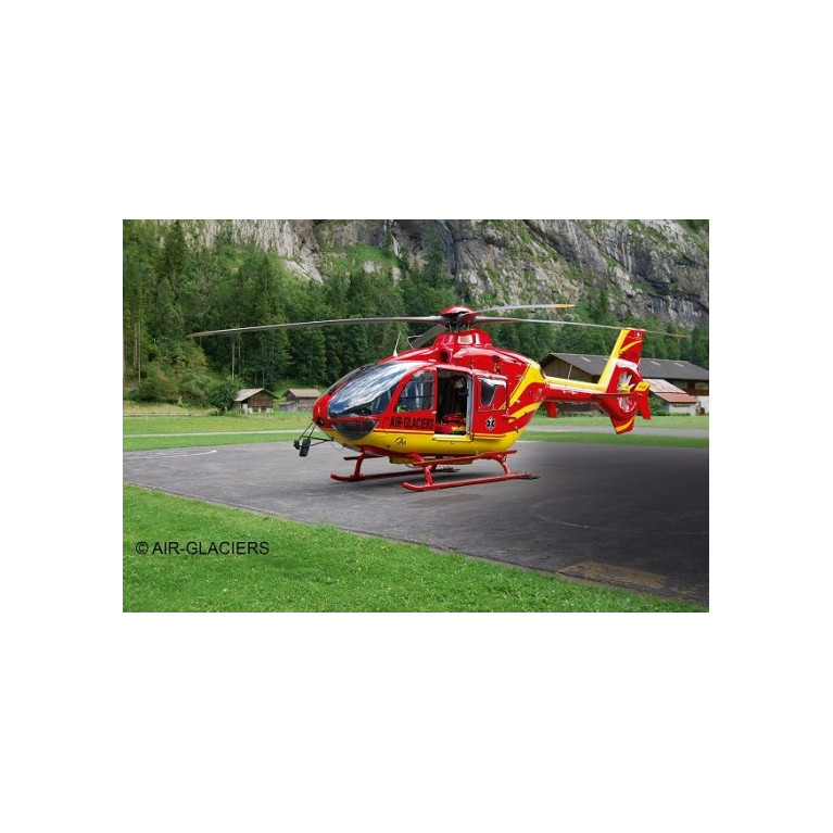 Hélicoptère Airbus, EC135 AIR GLACIERS - REVELL 4986 - 1/72