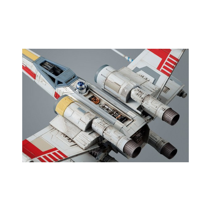 X-Wing Starfighter - Ban Dai - REVELL 01200 - 1/72