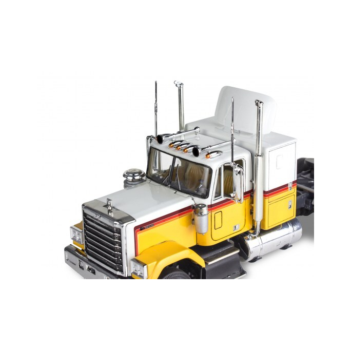 Camion Tracteur, Chevy BISON - REVELL 17471 - 1/32