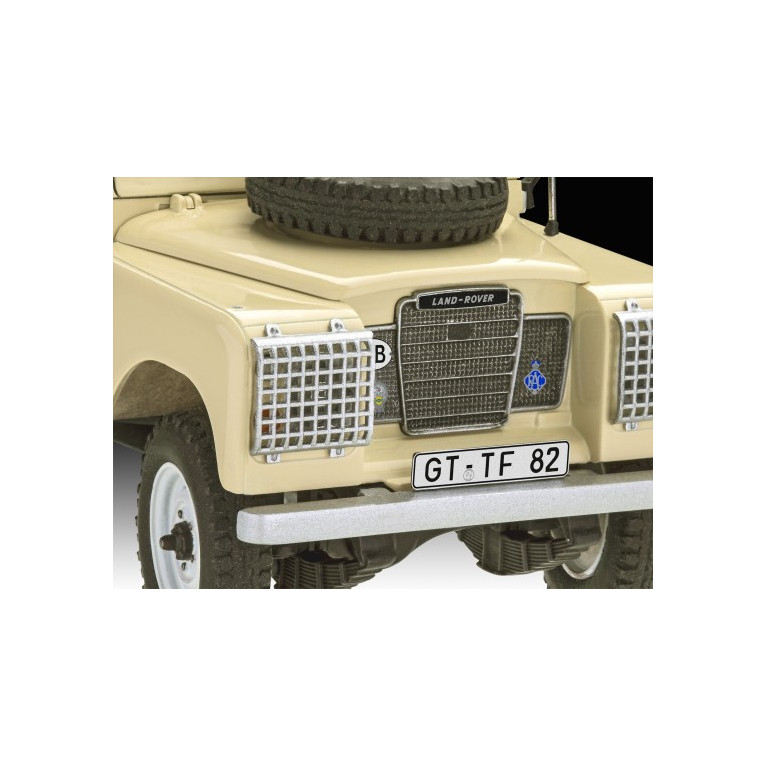 Land Rover Series 3 LWB - REVELL 7056 - 1/24