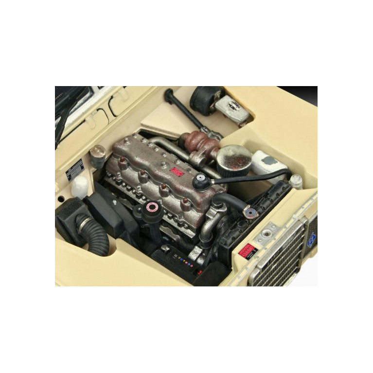 Land Rover Series 3 LWB - REVELL 7056 - 1/24