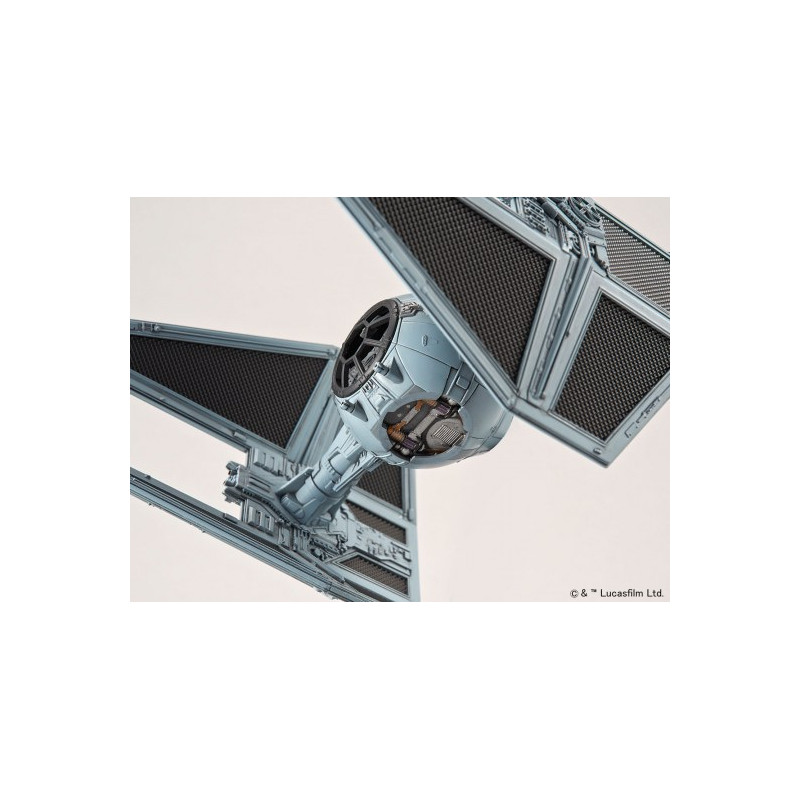 TIE Interceptor, Star Wars - Ban Dai - REVELL 1212 - 1/72