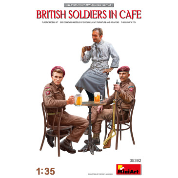 Soldats Britanniques au café - MINIART 35392 - 1/35