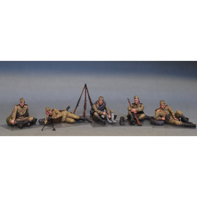 Soldats Soviétiques en pause - MINIART 35233 - 1/35