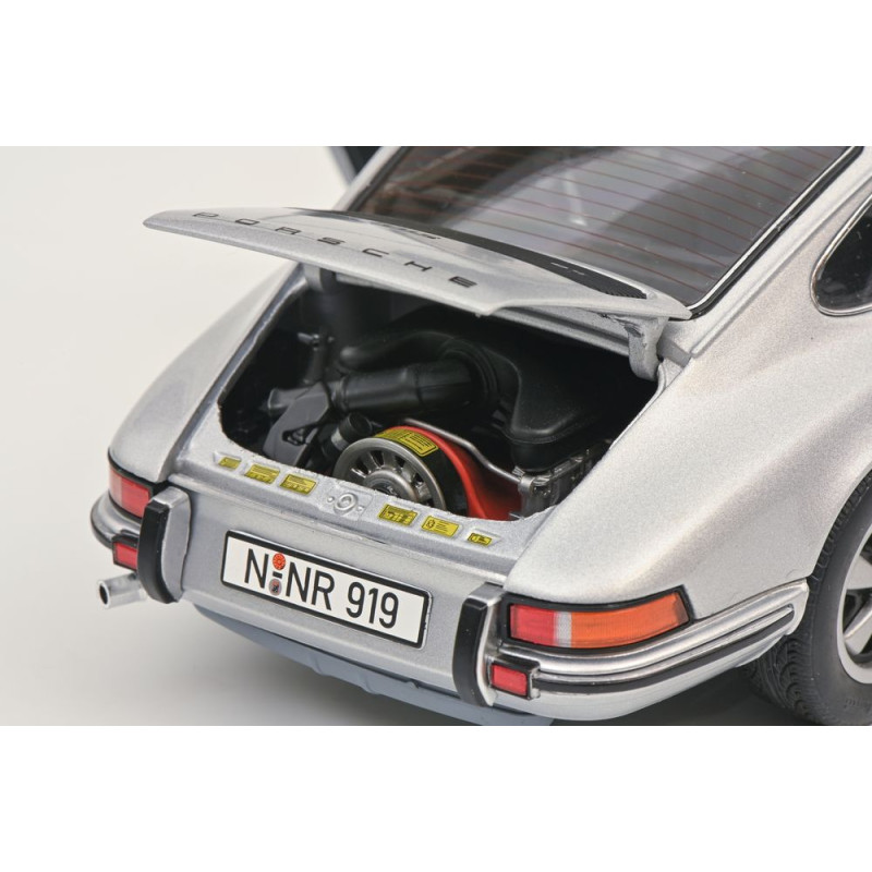 Porsche 911 S Coupé, Gris argent - SCHUCO 450047000 - 1/18