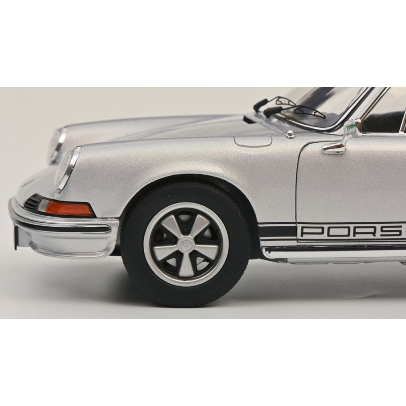 Porsche 911 S Coupé, Gris argent - SCHUCO 450047000 - 1/18