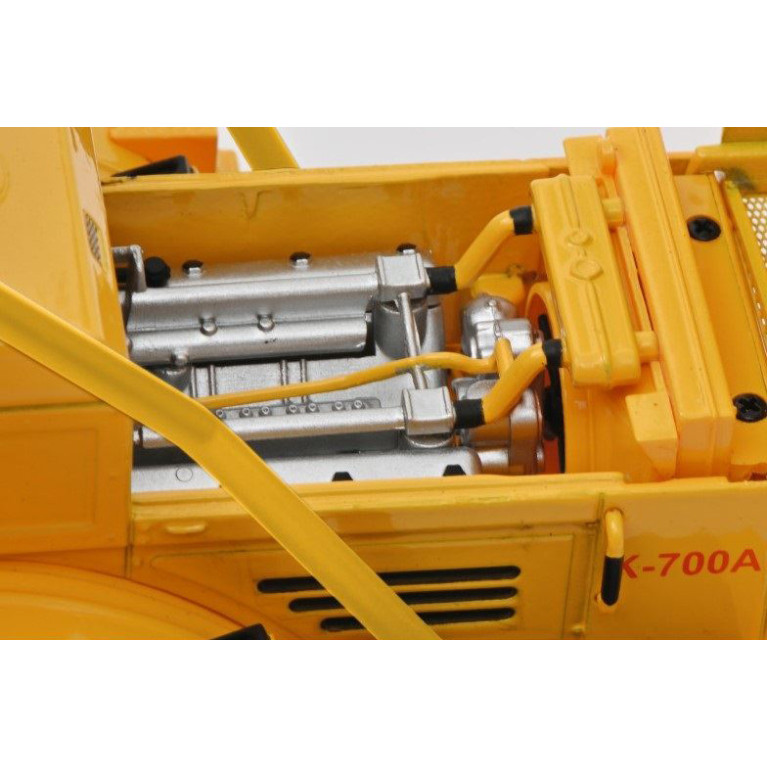 Tracteur agricole Kirovets K700 A - SCHUCO 450784600 - 1/32