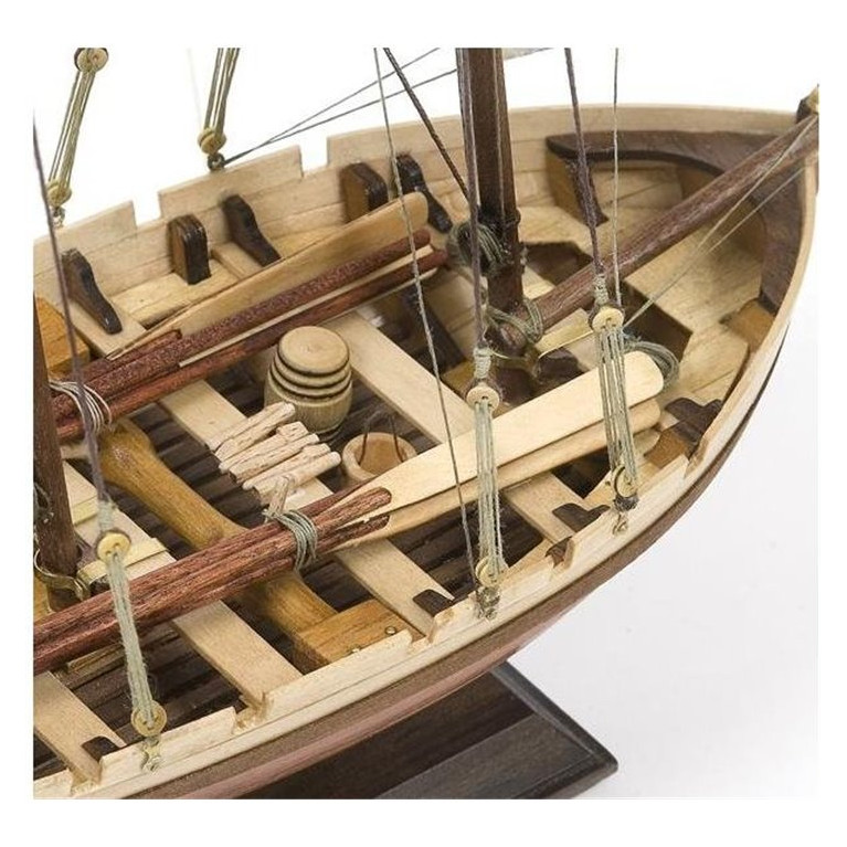 Bateau en Bois, Bounty- COREL 52003 - 1/24