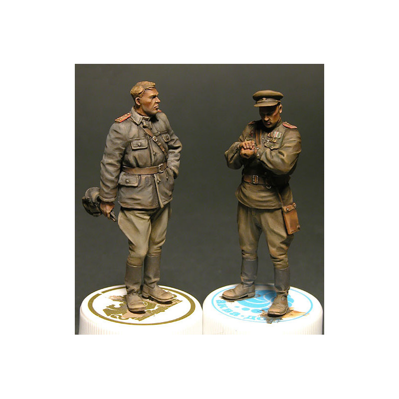 Briefing d'officiers Soviétiques sur le terrain Ed.Spéciale - MINIART 35365 - 1/35