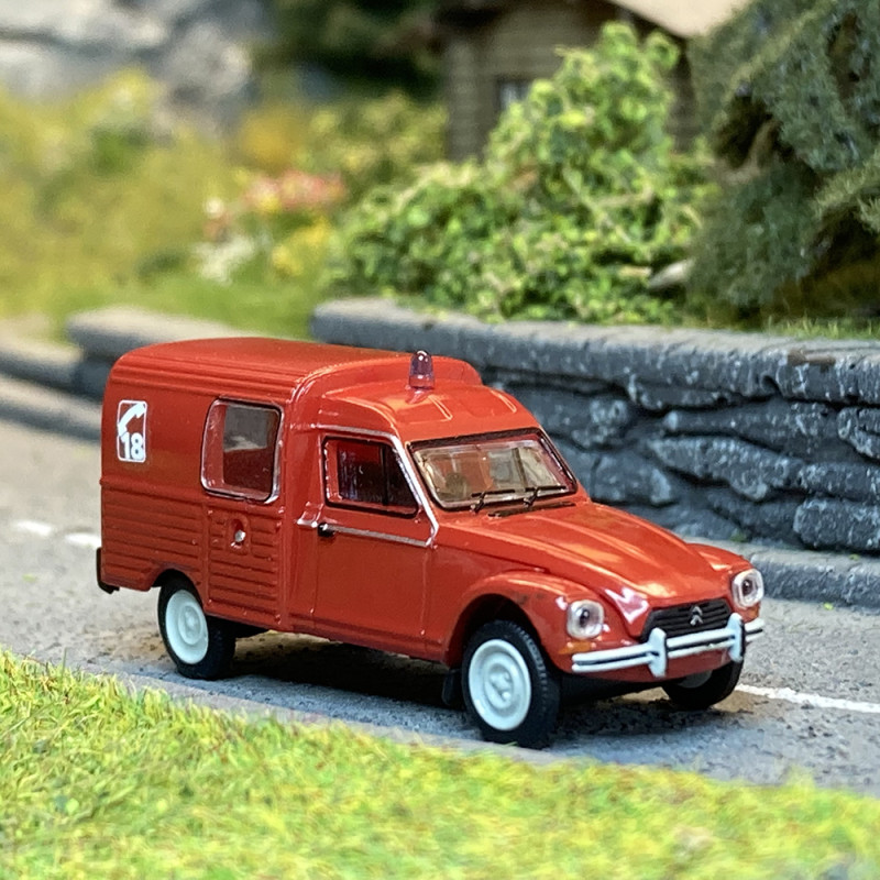 Citroën Acadiane fourgonnette Pompier (18), rouge - Brekina 14280 / SAI 7641 - 1/87