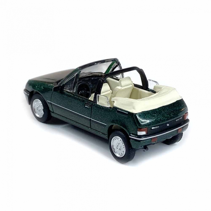 Peugeot 205 cabriolet "Roland Garros" vert métallisé - SAI / PCX87 6329 - 1/87