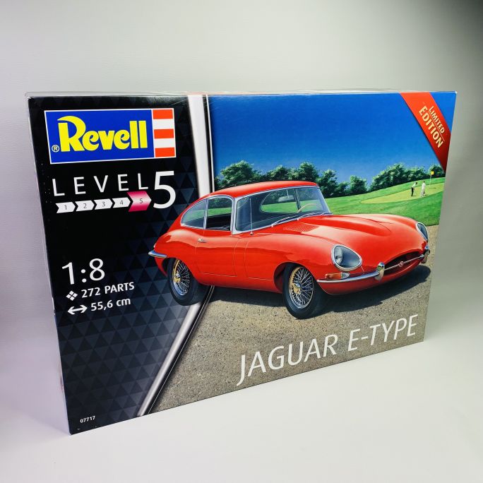 Jaguar E-Type - EDITION LIMITÉE - REVELL 07717 - 1/24