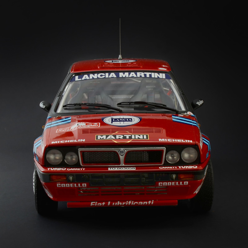 Voiture Lancia Delta HF Intégrale 16v Sanremo 1989 - ITALERI 4712 - 1/12