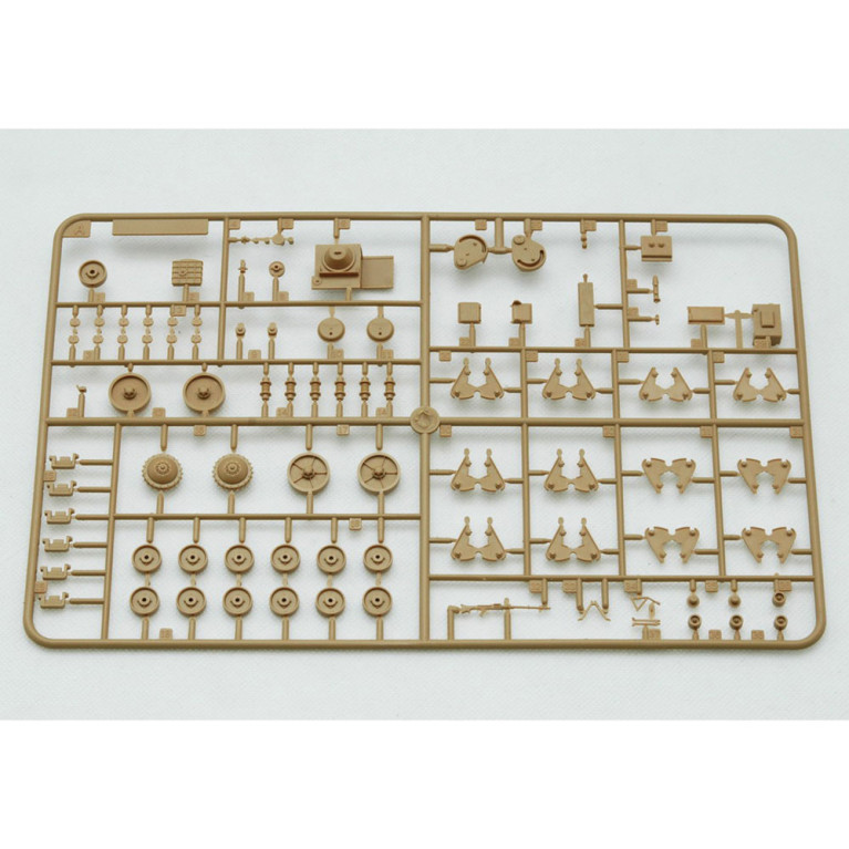 Char Français Hotchkiss H35/38 - TRUMPETER 00351 - 1/35