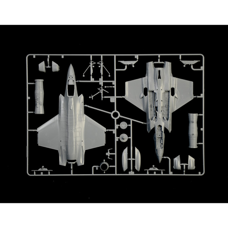 Avion F-35C Lightning II, version CATOBAR - Italeri 1469 - 1/72
