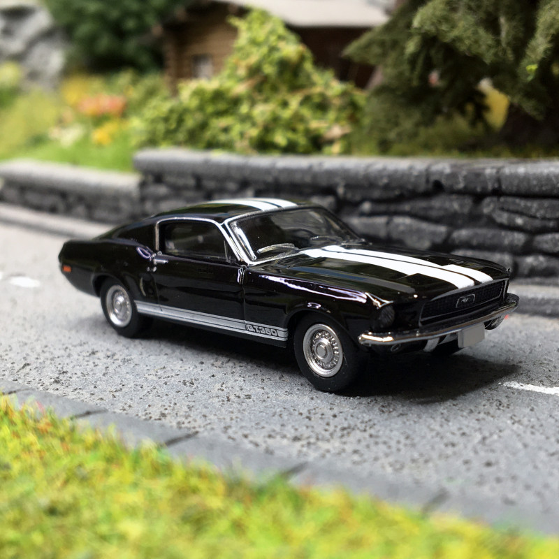 Ford Mustang GT350, Noir - Brekina 19606 - HO 1/87 Ford Mustang GT350, Noir - Brekina 19606 - HO 1/87