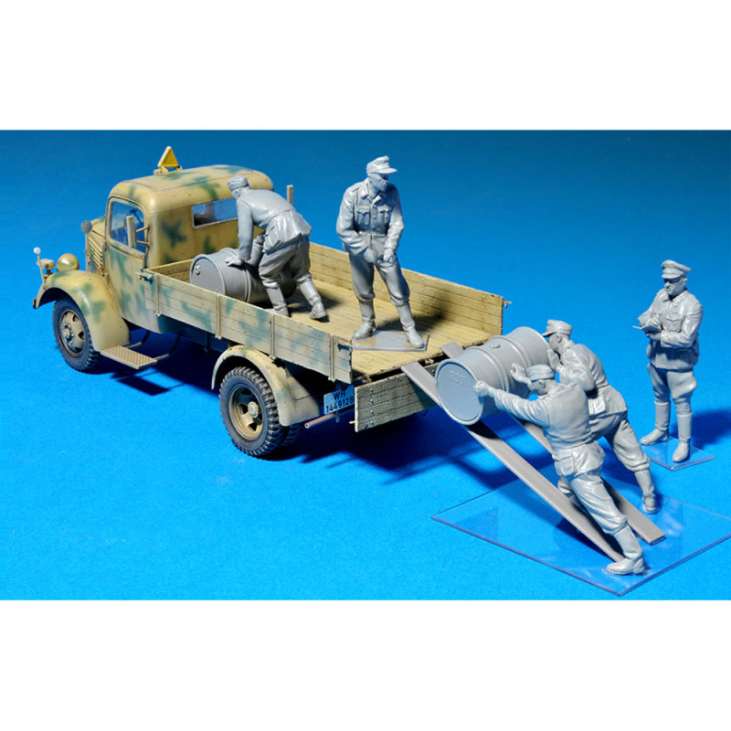 Maquette Militaire MiniArt 1/35 – Camion Cargo MB 1500A 4x4 – Ref 35150 – Neuf