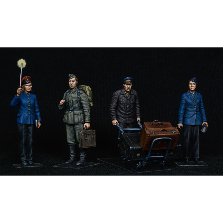 Figurines du personnel des gares allemandes. 1930-40s - Miniart 38010 - 1/35