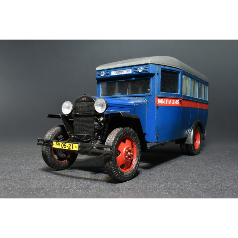 Autobus de transport de passager GAZ-03-30 - MiniArt 38005