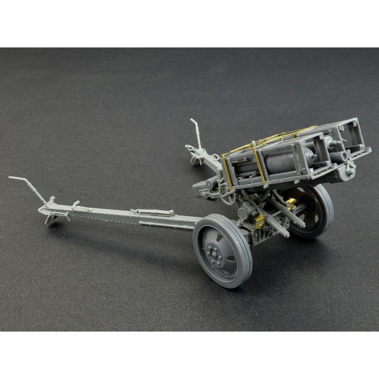Lance roquette allemand avec 28 cm WK Spr et 32 cm WK Flamm - MiniArt 35269