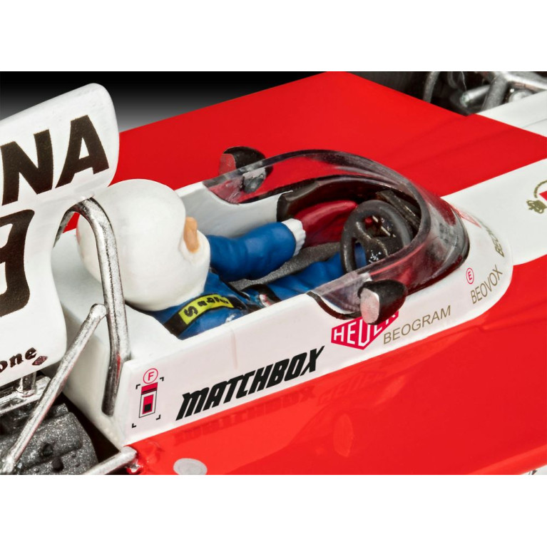 F1 Surtees TS16-03 - REVELL 07739