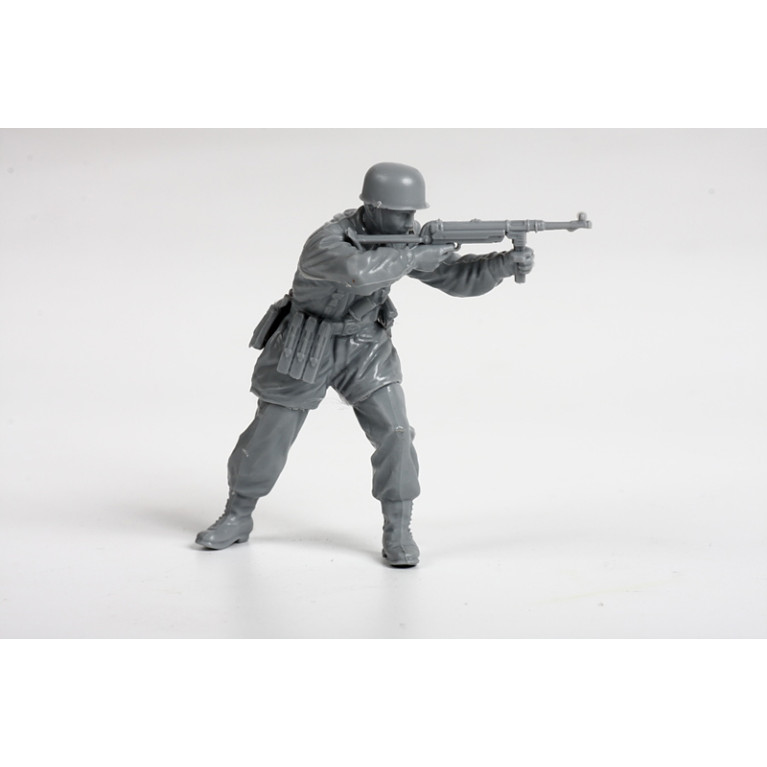 Parachutiste Allemand 1938-1942 - ZVEZDA 3628 - 1/35