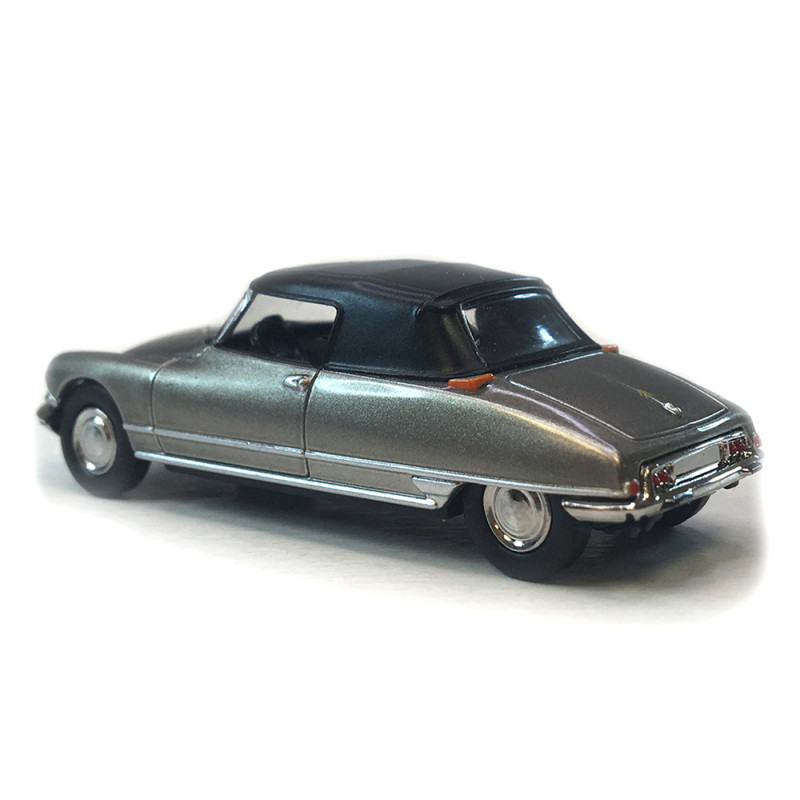 Citroën DS 19 cabriolet capote fermé, gris nacré, 1963 - SAI 7811 - HO 1/87