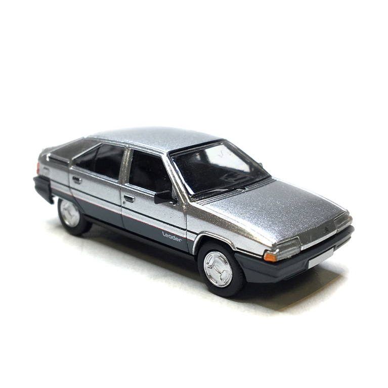 Citroën BX Leader phase 1, gris perlé vernis métalisé, 1985 - SAI 6490 - HO 1/87