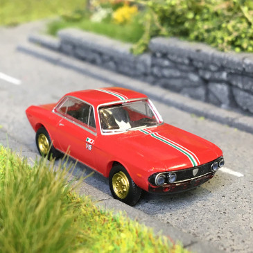 Lancia Fulvia coupé, rouge, 1970 - BREKINA 29631 - HO 1/87